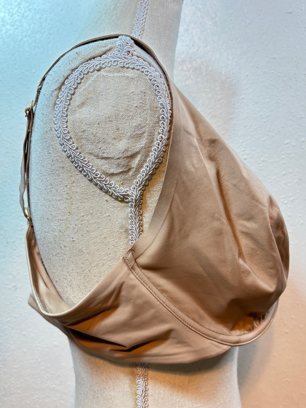 ThirdLove Nude/Tan Underwire Everyday Bra - Picture 5 of 7